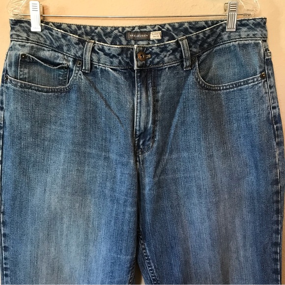 Van Heusen Classic Fit Blue Jeans Size 34 x 32 - Picture 3 of 15